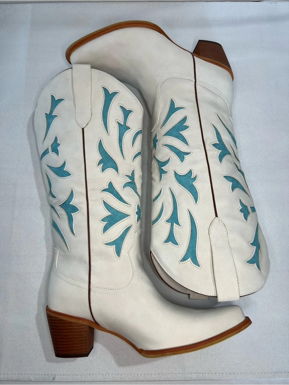 White & Teal Western Women’s Cowboy Boots